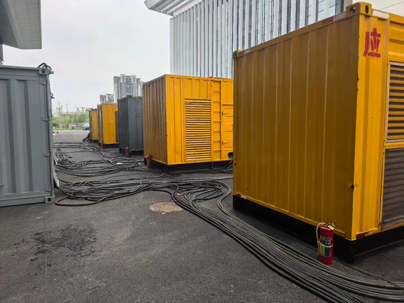 乌马河不同季节柴油发电机组保养有哪些注意事项?