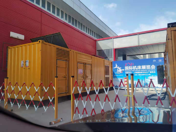 乌马河出租发电机-柴油发电机和汽油发电机哪个更好一些?