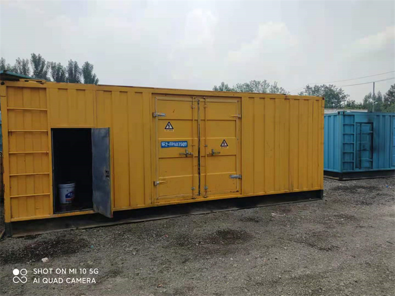 乌马河200KW柴油发电机组需要配备什么型号的电缆线?