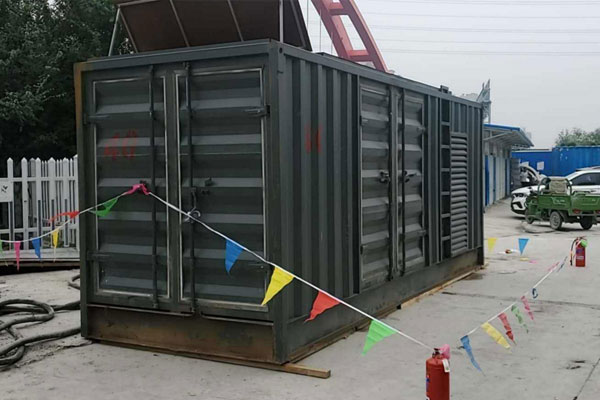 乌马河发电机租赁空气滤清器多久更换一次?